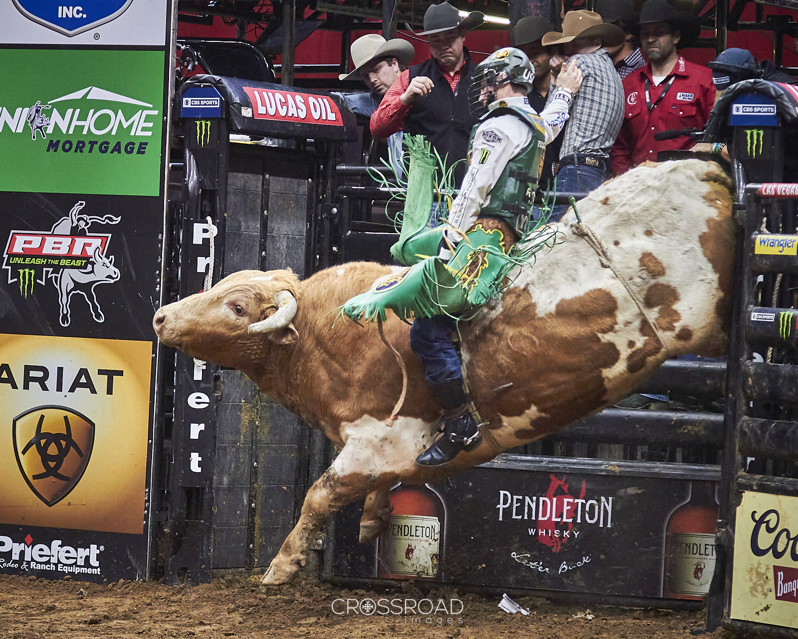 Perfessional Bull Riders Pro Bull Riders 2-2020_651