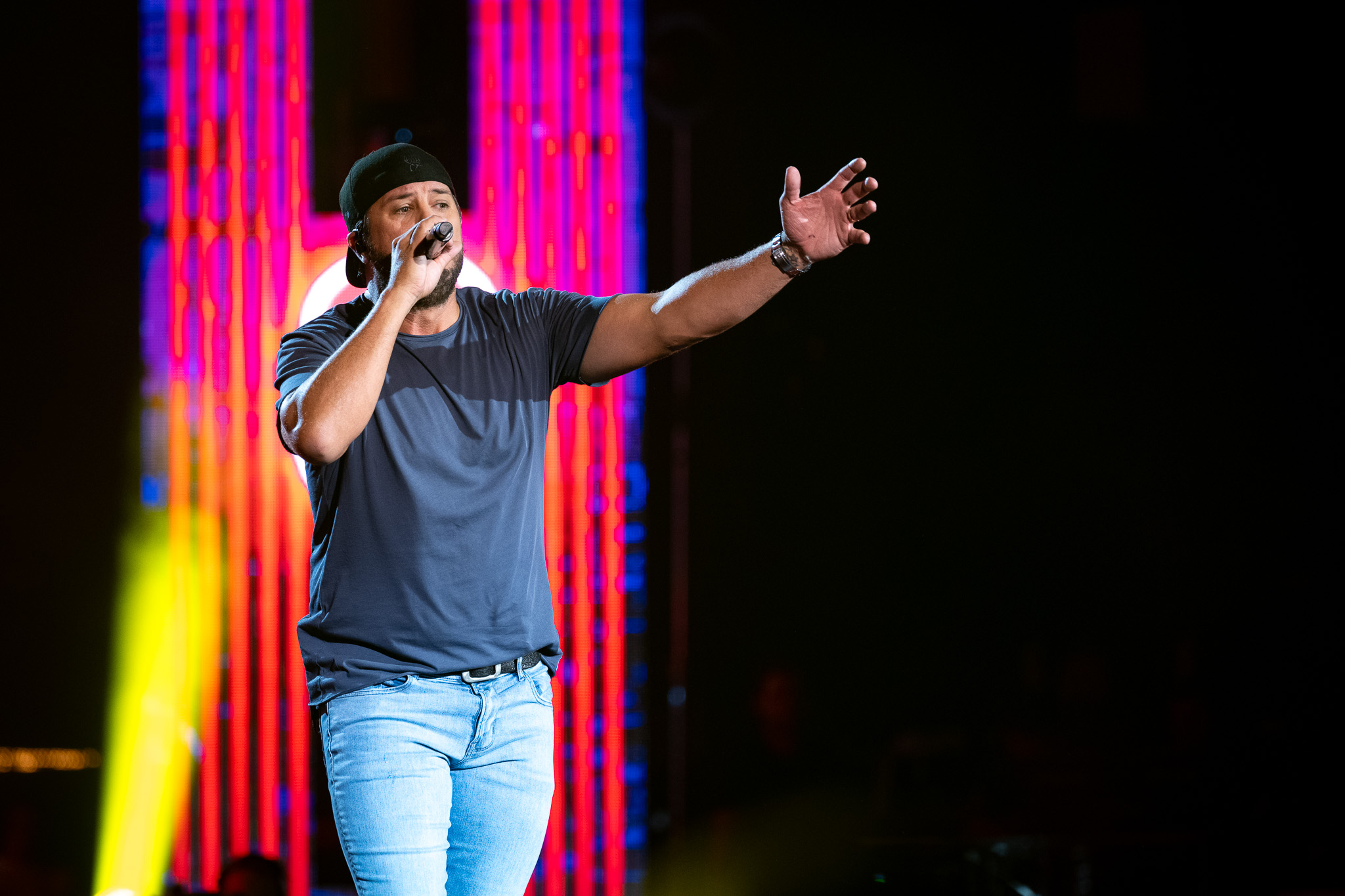 luke-bryan (1)